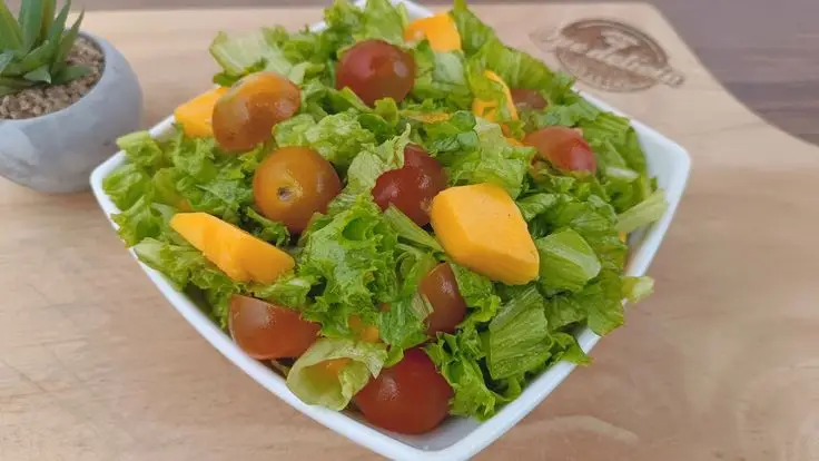 ENSALADA HASTA 3 INGREDIENTES COMUNES 